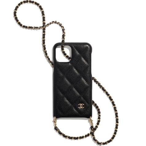 chanel hoesje iphone se|Chanel cell phone case.